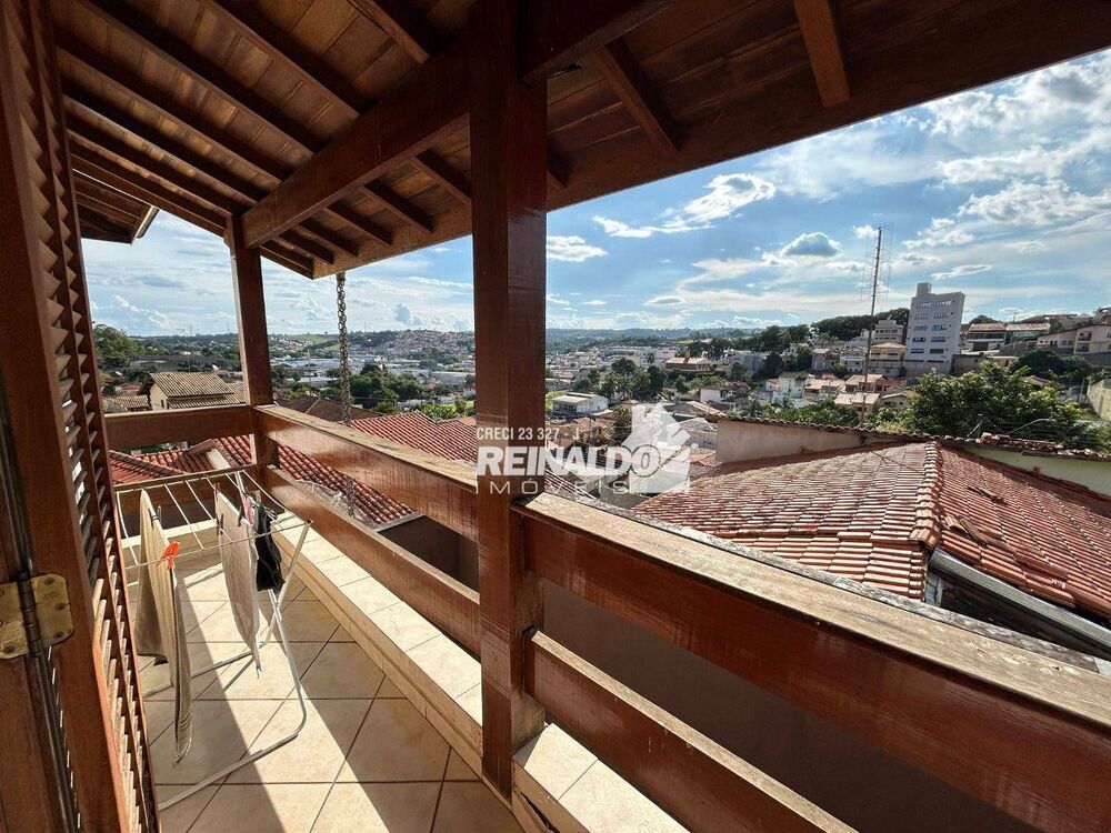 Casa, 3 quartos, 247 m² - Foto 9