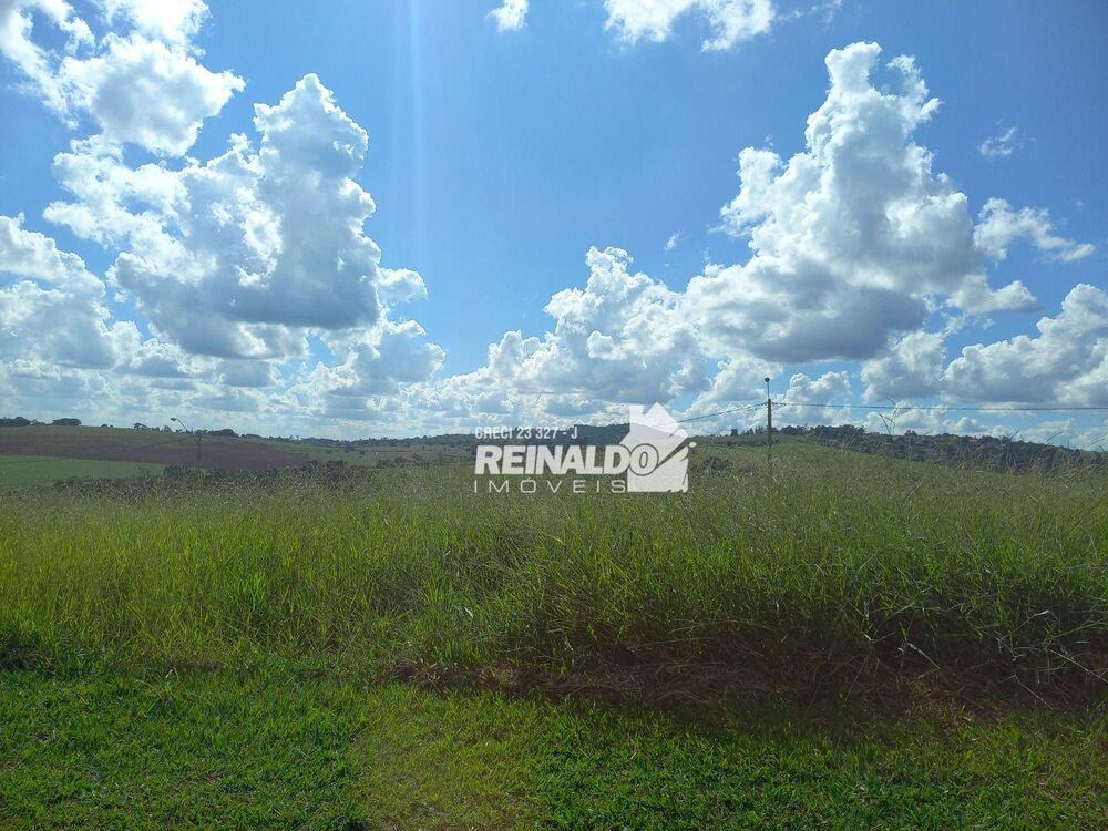 Loteamento e Condomínio, 1000 m² - Foto 1