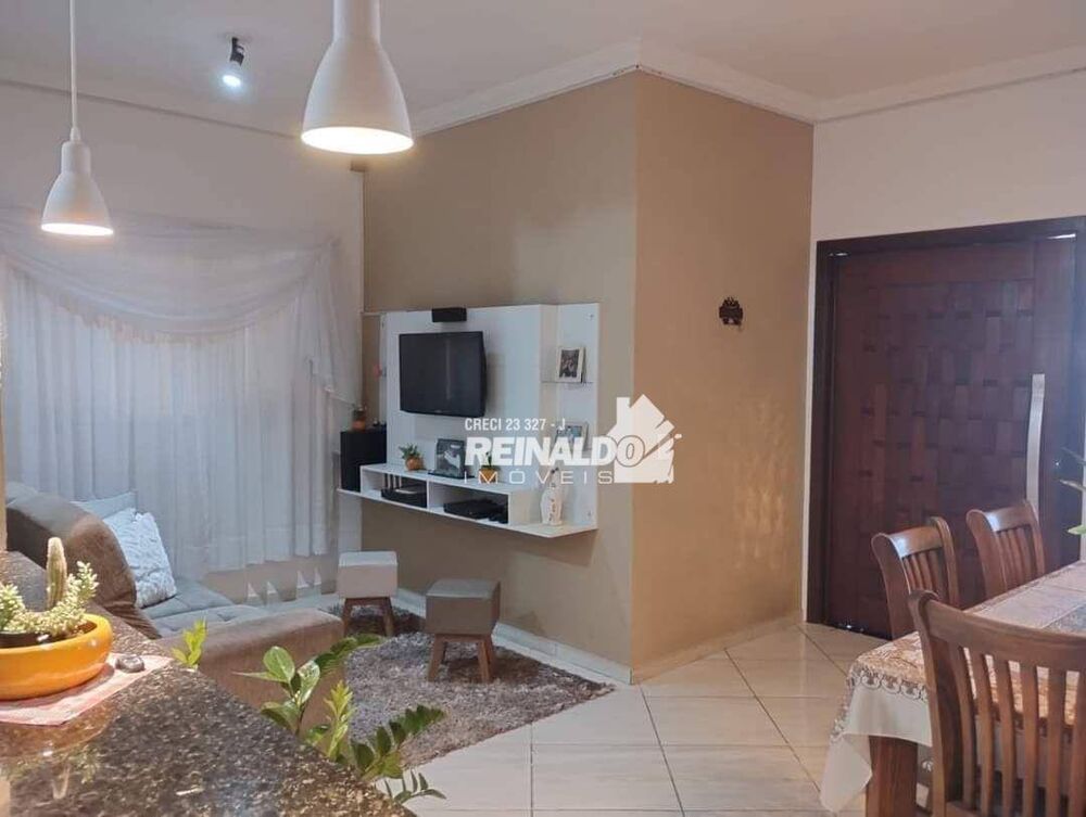 Casa, 2 quartos, 180 m² - Foto 2