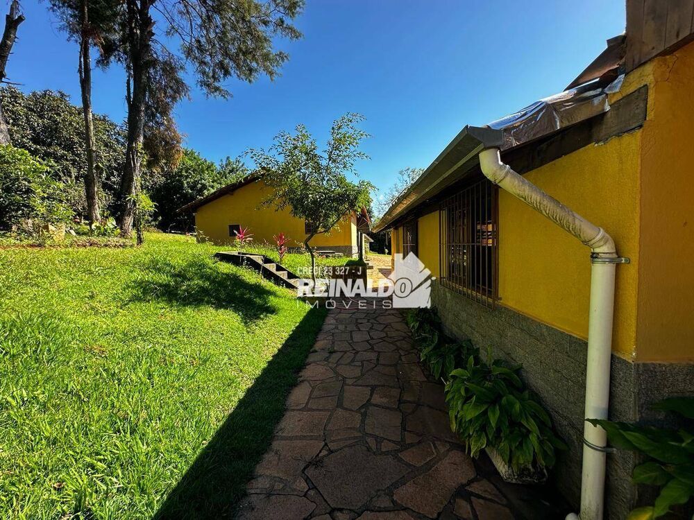 Chácara à venda com 6 quartos, 503m² - Foto 2
