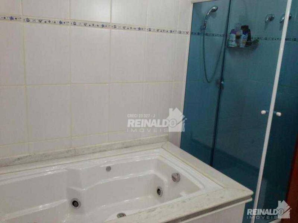 Chácara à venda com 3 quartos, 583m² - Foto 4
