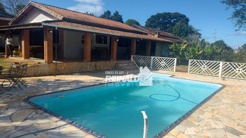 Chácara, 3 quartos, 1000 m² - Foto 1