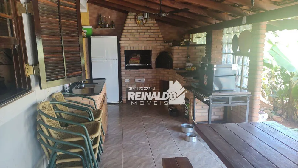 Chácara, 3 quartos, 1000 m² - Foto 1