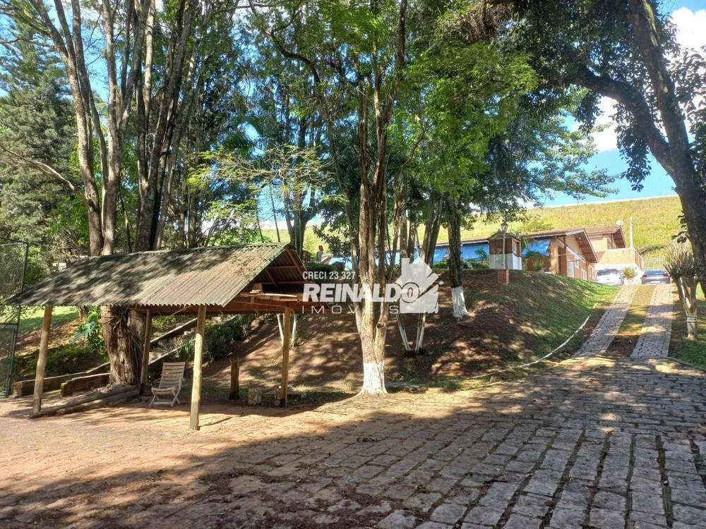 Chácara, 4 quartos, 2695 m² - Foto 1