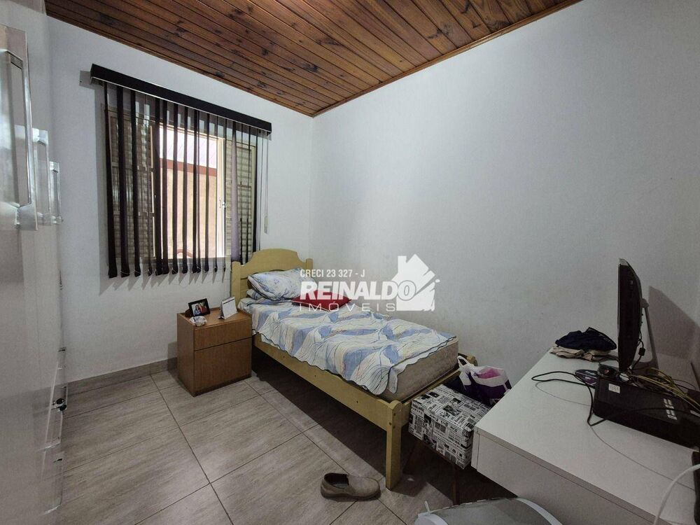 Casa, 3 quartos, 168 m² - Foto 5