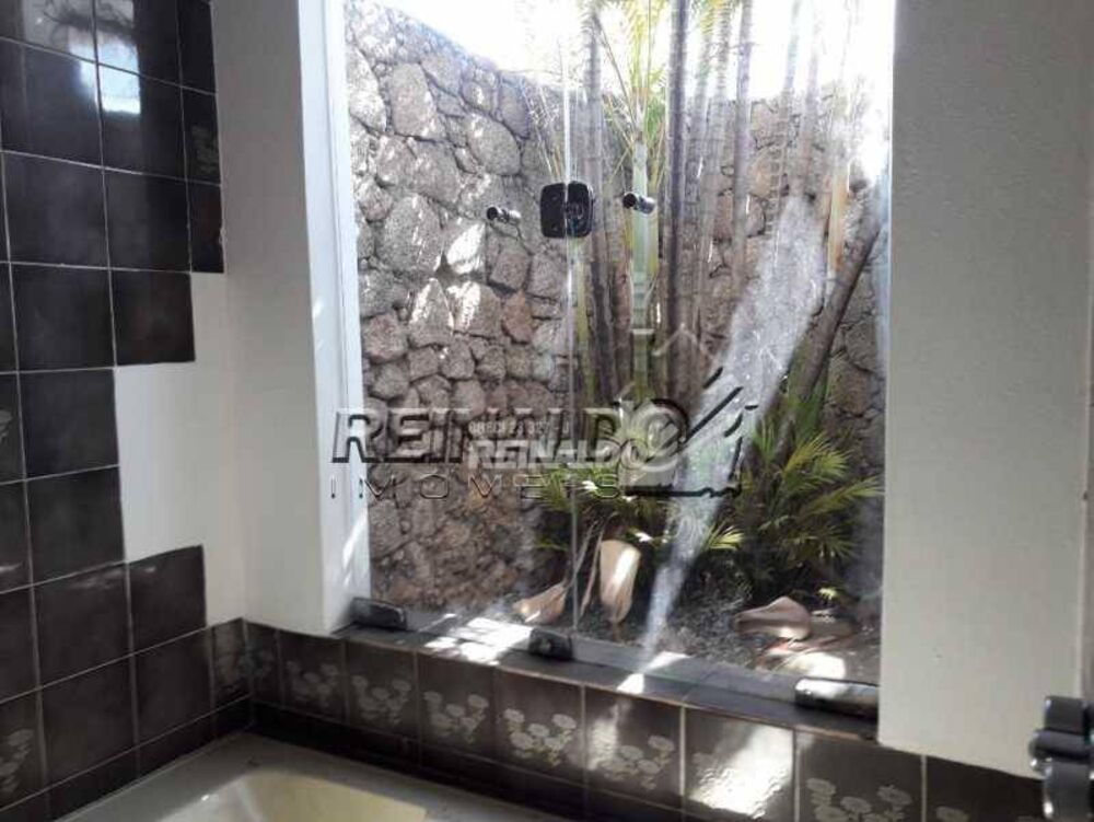 Casa de Condomínio à venda e aluguel com 3 quartos, 688m² - Foto 14