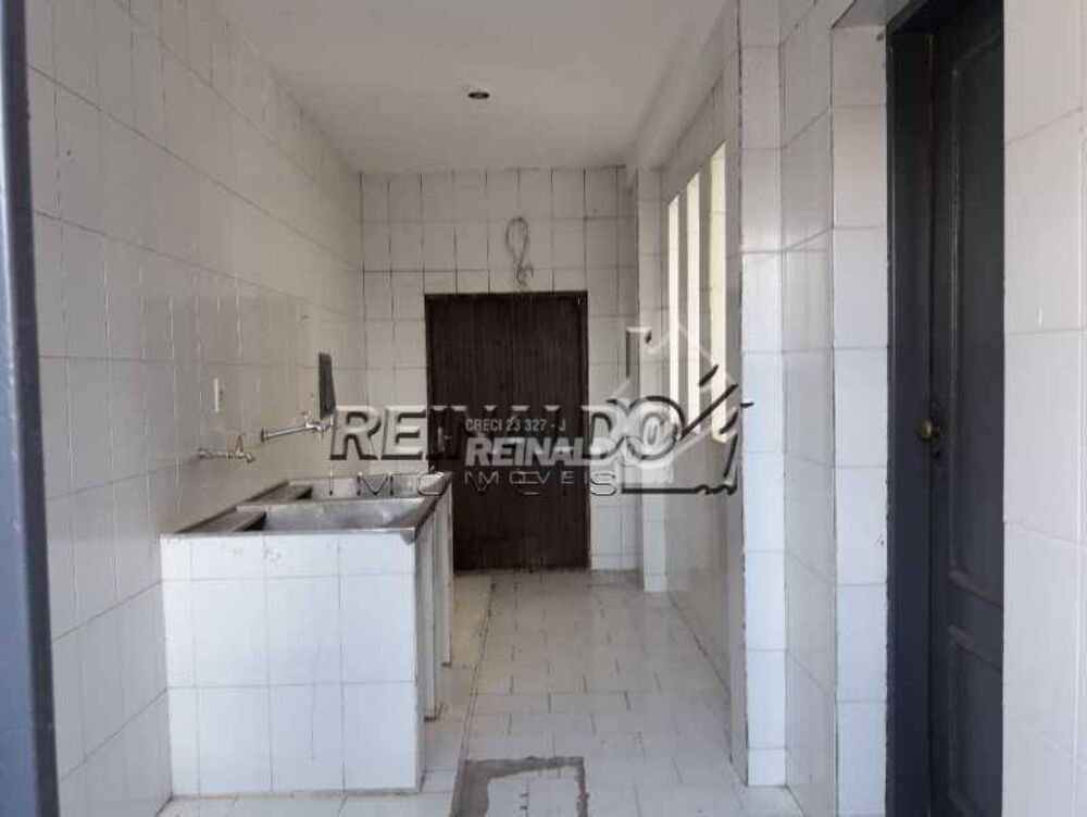 Casa de Condomínio à venda e aluguel com 3 quartos, 688m² - Foto 15