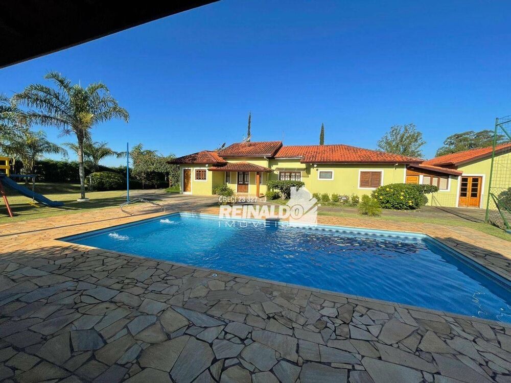 Chácara à venda com 3 quartos, 250m² - Foto 2