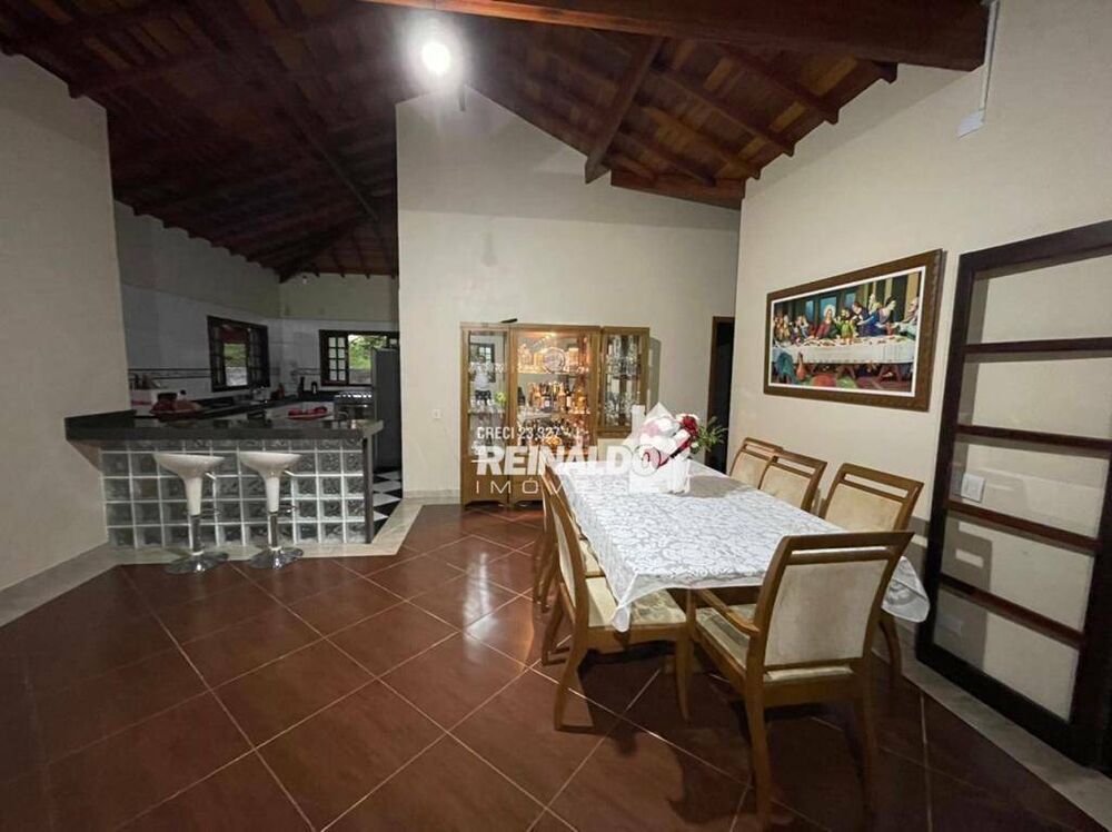 Chácara à venda com 4 quartos, 338m² - Foto 3