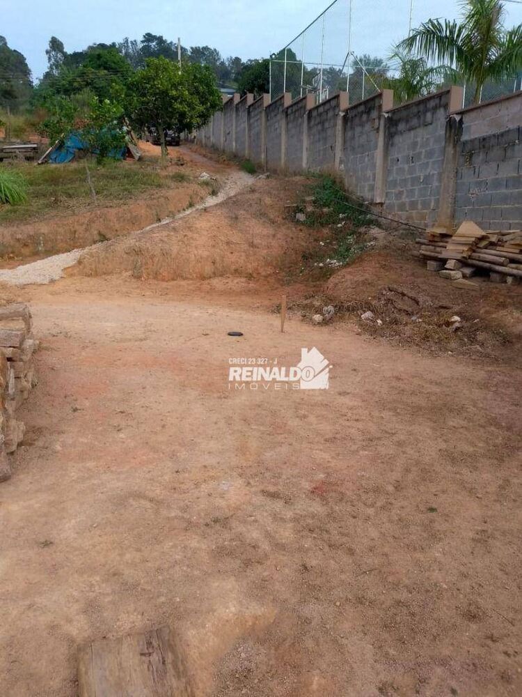 Chácara à venda com 3 quartos, 140m² - Foto 5