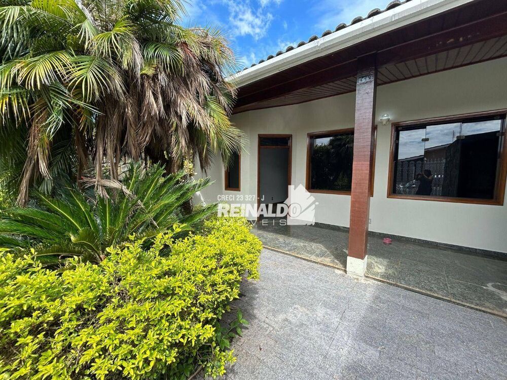 Casa, 3 quartos, 479 m² - Foto 1