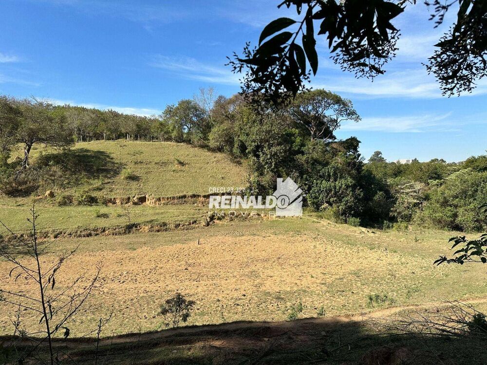 Sítio à venda com 2 quartos, 200m² - Foto 16
