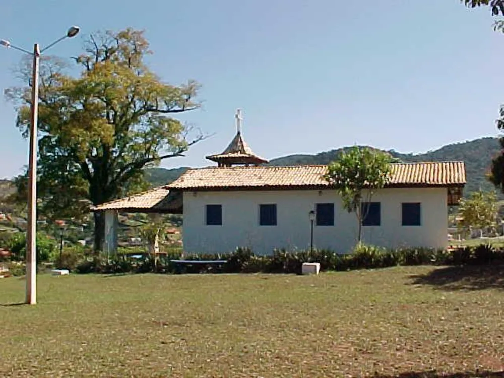 Loteamento e Condomínio, 2001 m² - Foto 5