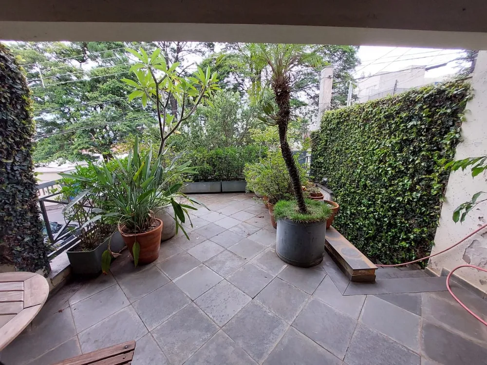 Casa, 6 quartos, 350 m² - Foto 2