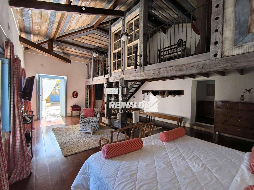 Fazenda à venda com 8 quartos, 2000m² - Foto 6