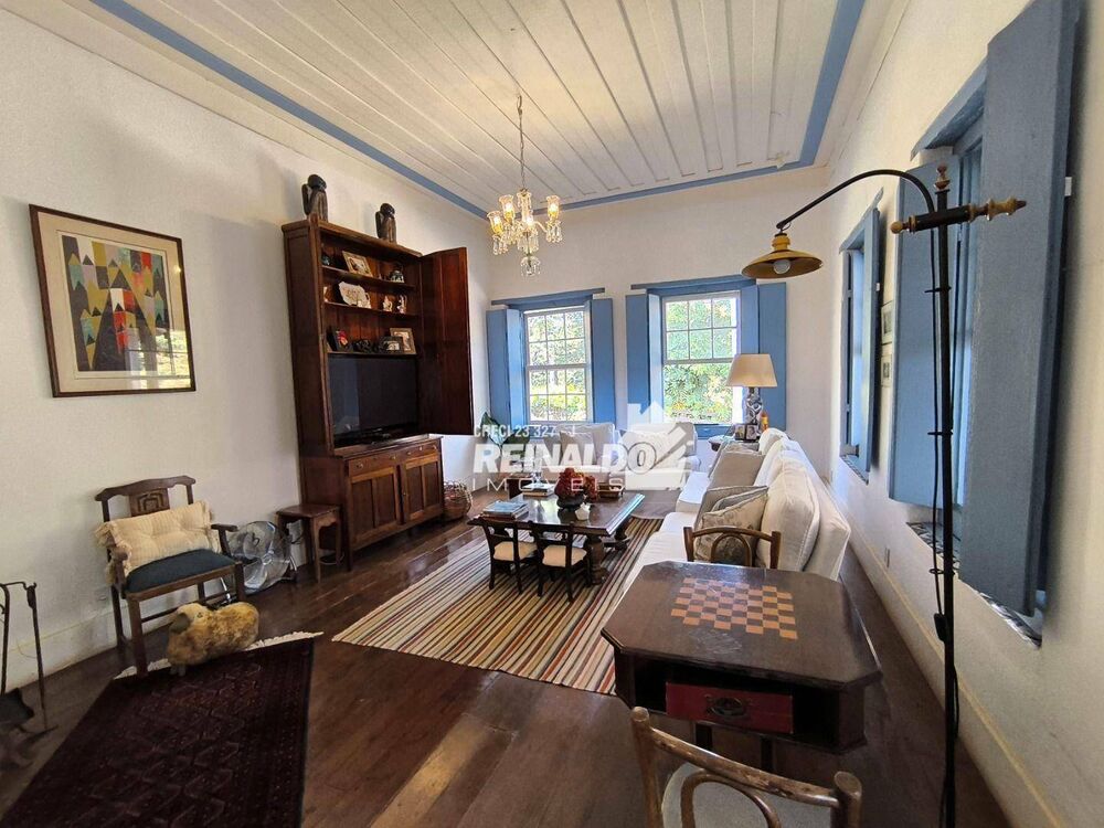 Fazenda à venda com 8 quartos, 2000m² - Foto 12