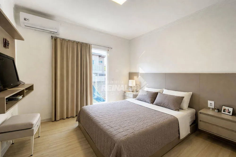 Casa, 3 quartos, 267 m² - Foto 10