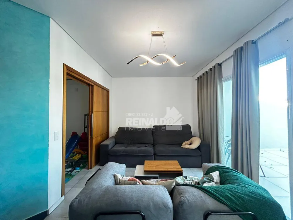 Casa, 3 quartos, 267 m² - Foto 2