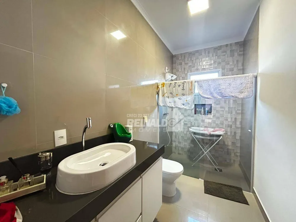 Casa, 3 quartos, 267 m² - Foto 9