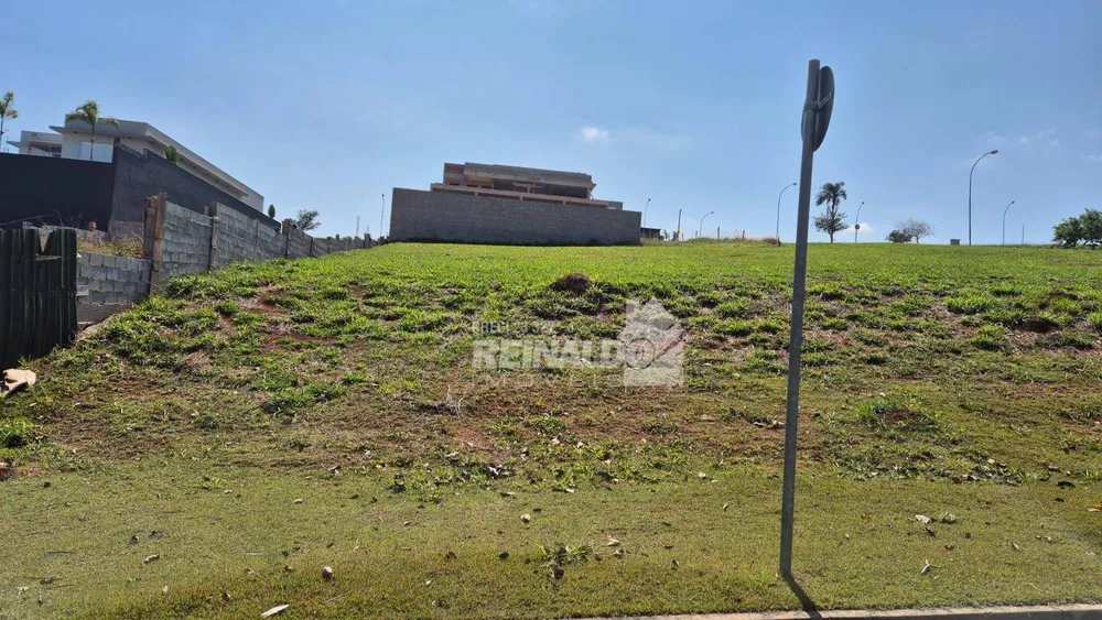 Loteamento e Condomínio, 640 m² - Foto 1