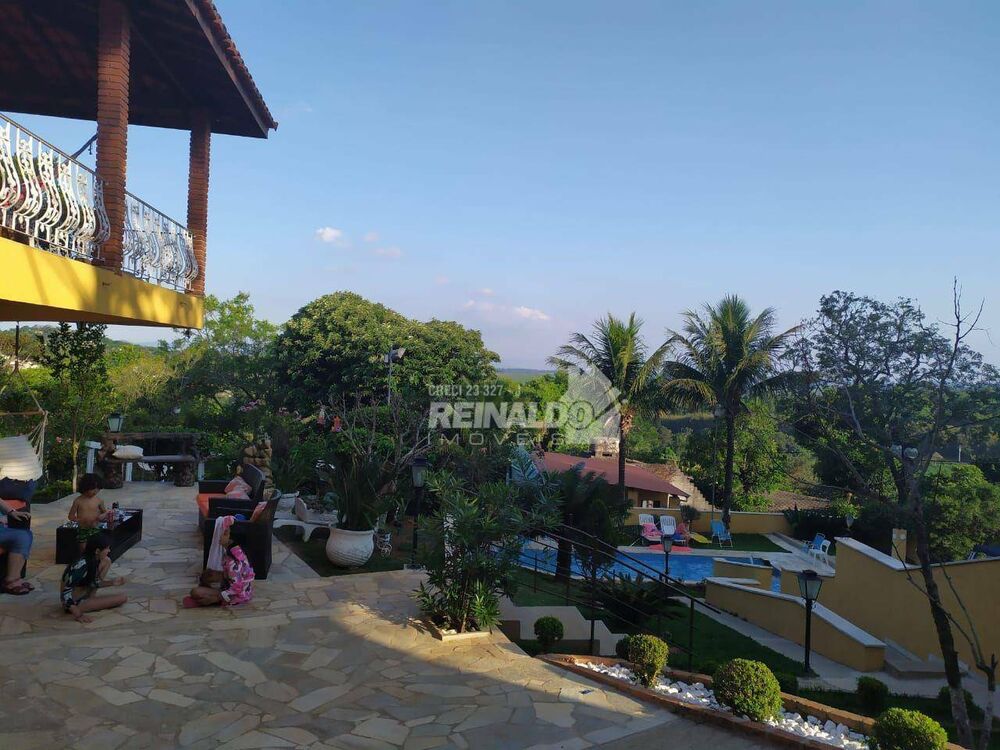 Chácara à venda com 4 quartos, 354m² - Foto 19
