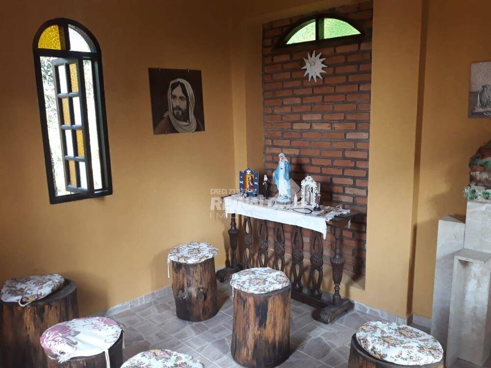 Chácara à venda com 4 quartos, 354m² - Foto 13