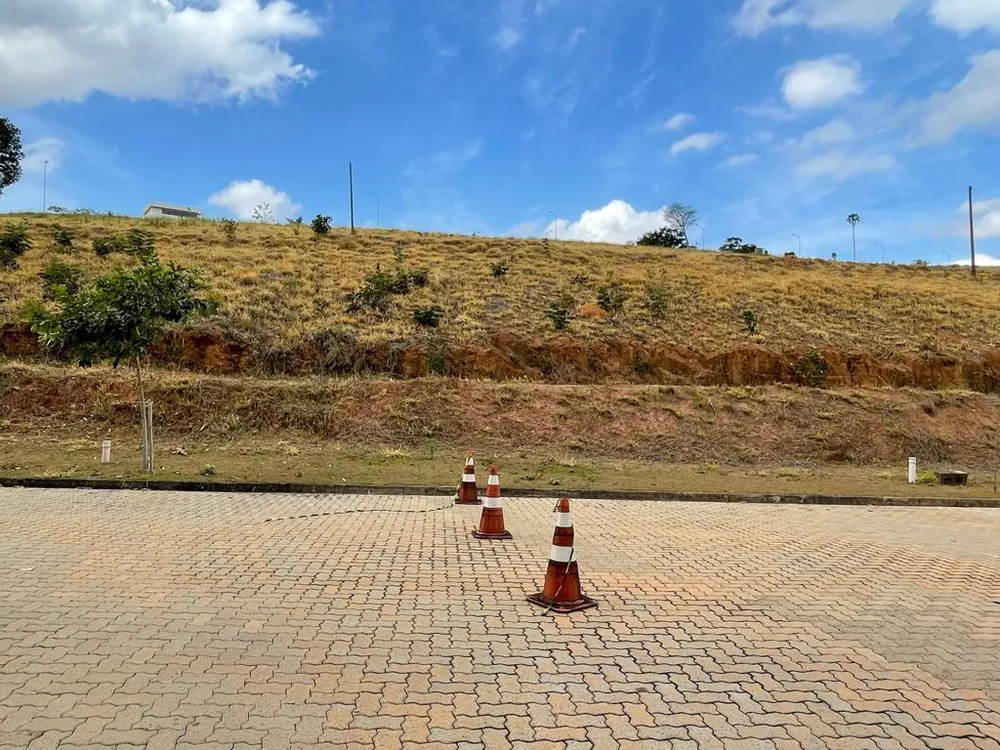Loteamento e Condomínio, 640 m² - Foto 3