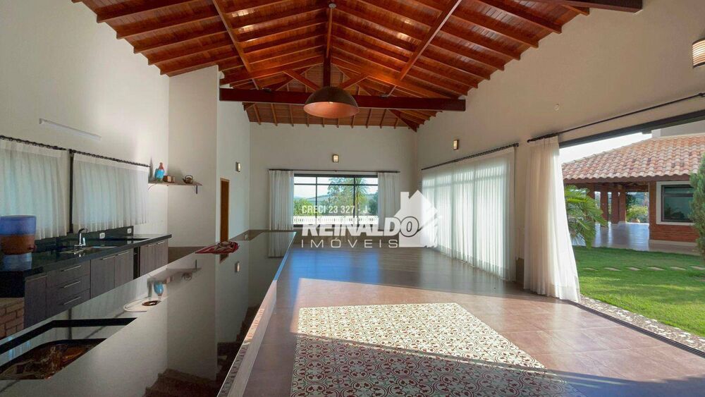 Sítio à venda com 5 quartos, 500m² - Foto 9