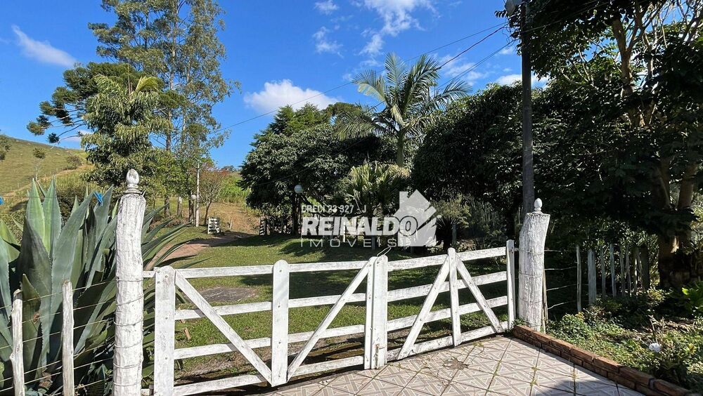 Fazenda à venda com 8 quartos, 900m² - Foto 15