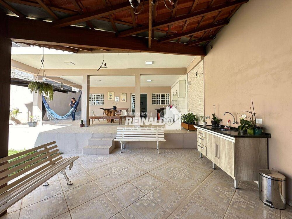 Casa, 3 quartos, 233 m² - Foto 19