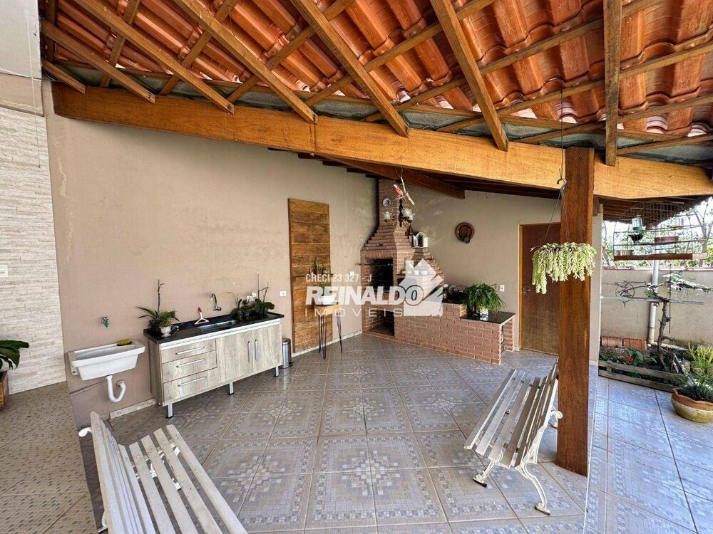 Casa, 3 quartos, 233 m² - Foto 16