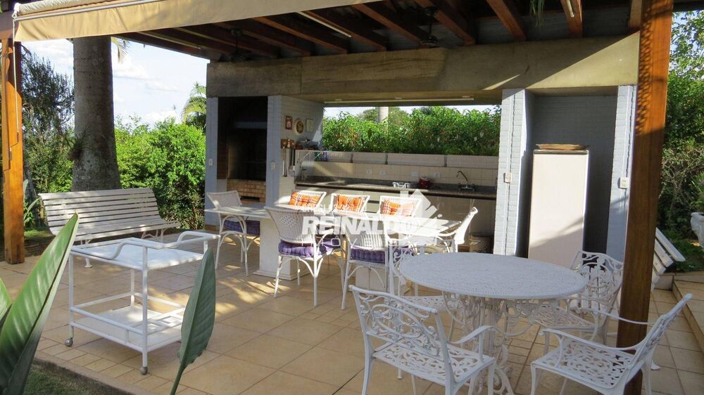 Casa de Condomínio à venda e aluguel com 5 quartos, 567m² - Foto 2