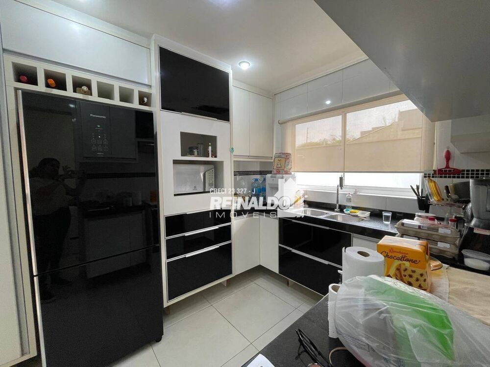 Casa, 3 quartos, 201 m² - Foto 11