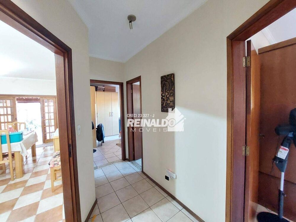 Casa, 3 quartos, 199 m² - Foto 17