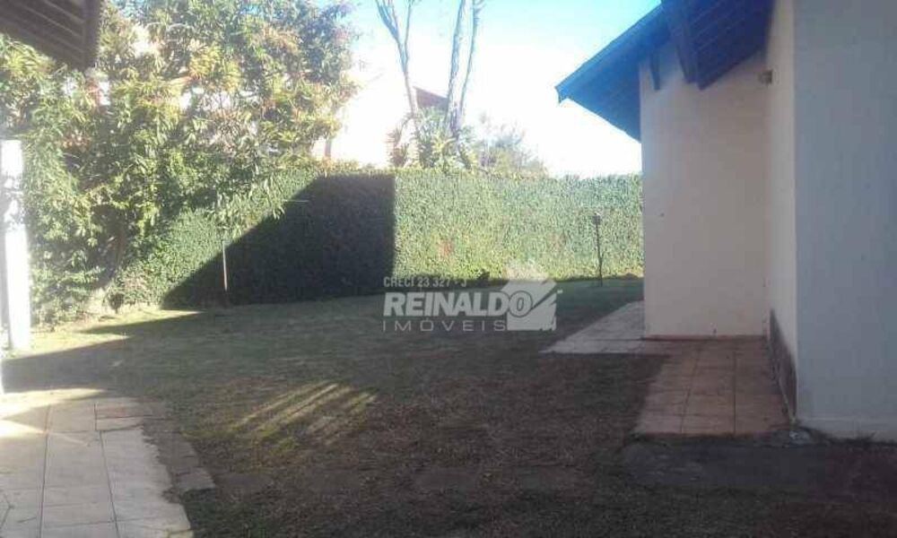 Chácara à venda com 3 quartos, 370m² - Foto 3