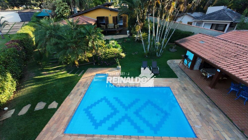 Casa à venda e aluguel com 2 quartos, 223m² - Foto 4