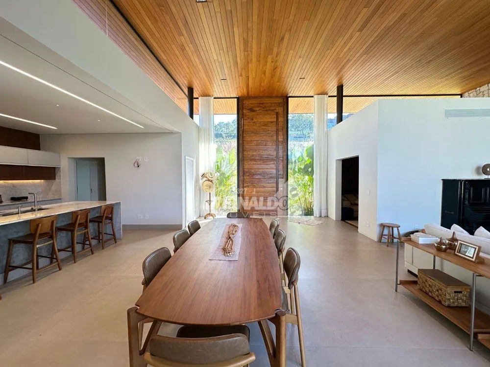 Casa de Condomínio, 5 quartos - Foto 1