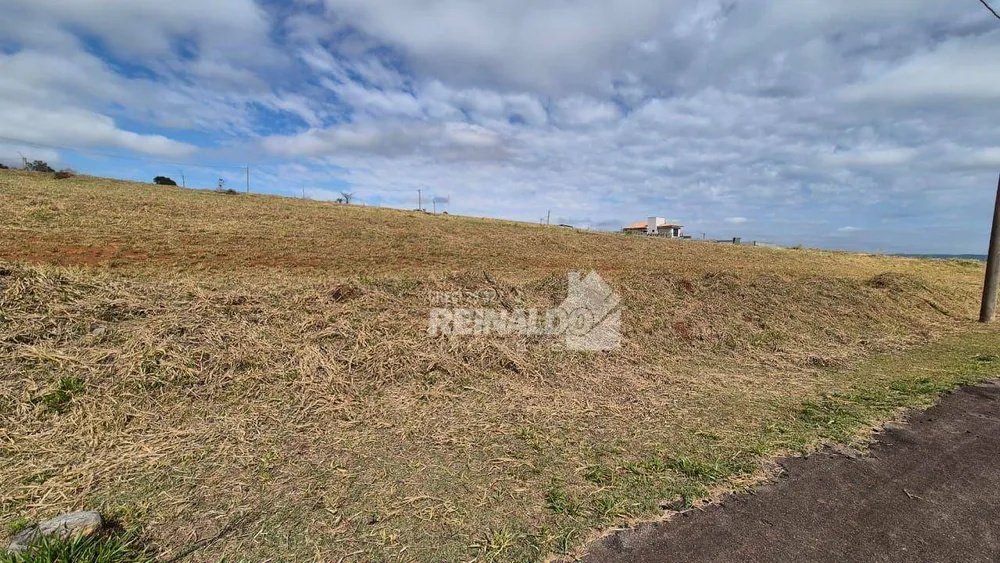 Loteamento e Condomínio, 1000 m² - Foto 2
