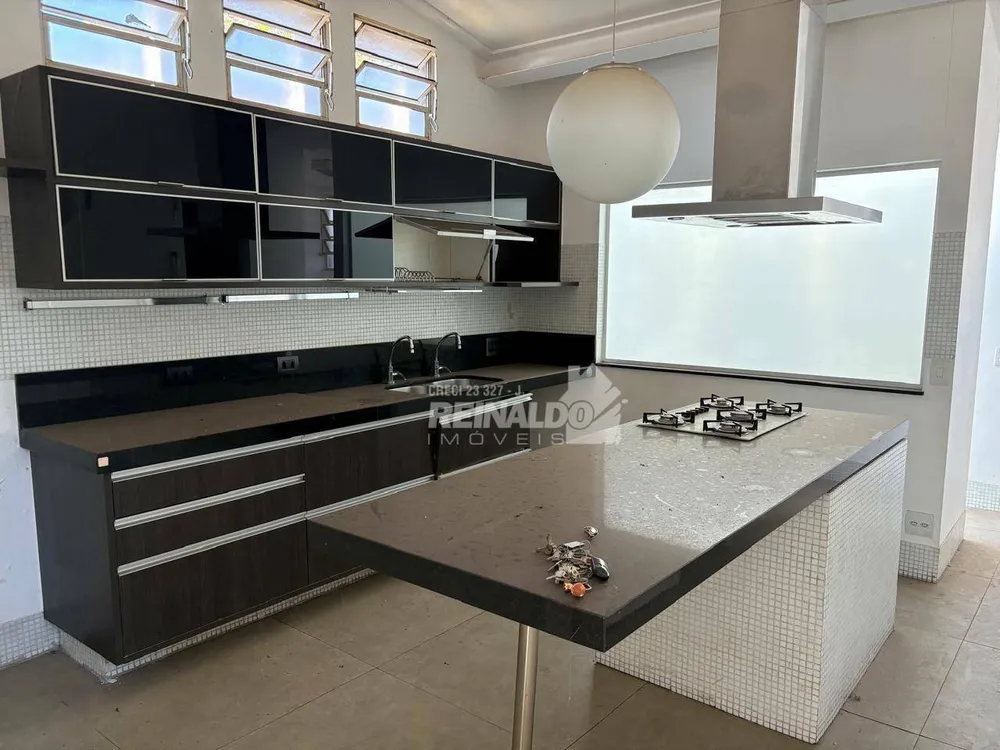 Casa, 3 quartos, 280 m² - Foto 6
