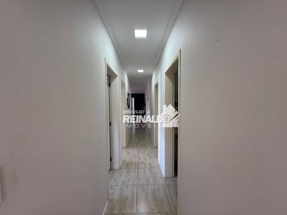 Casa, 4 quartos, 242 m² - Foto 11