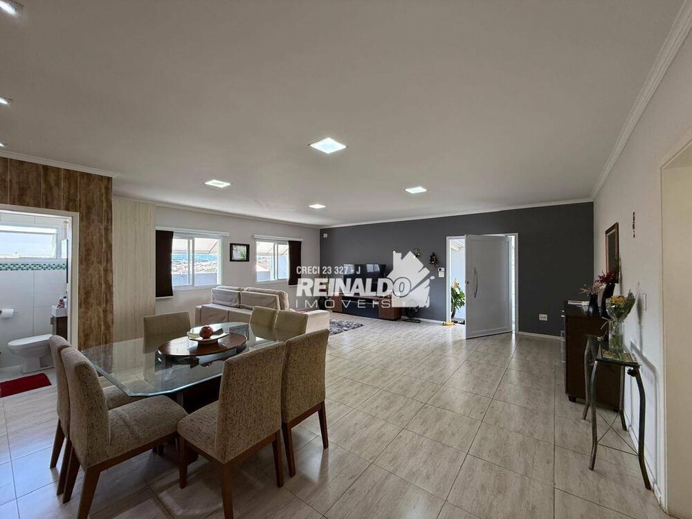 Casa, 4 quartos, 242 m² - Foto 10