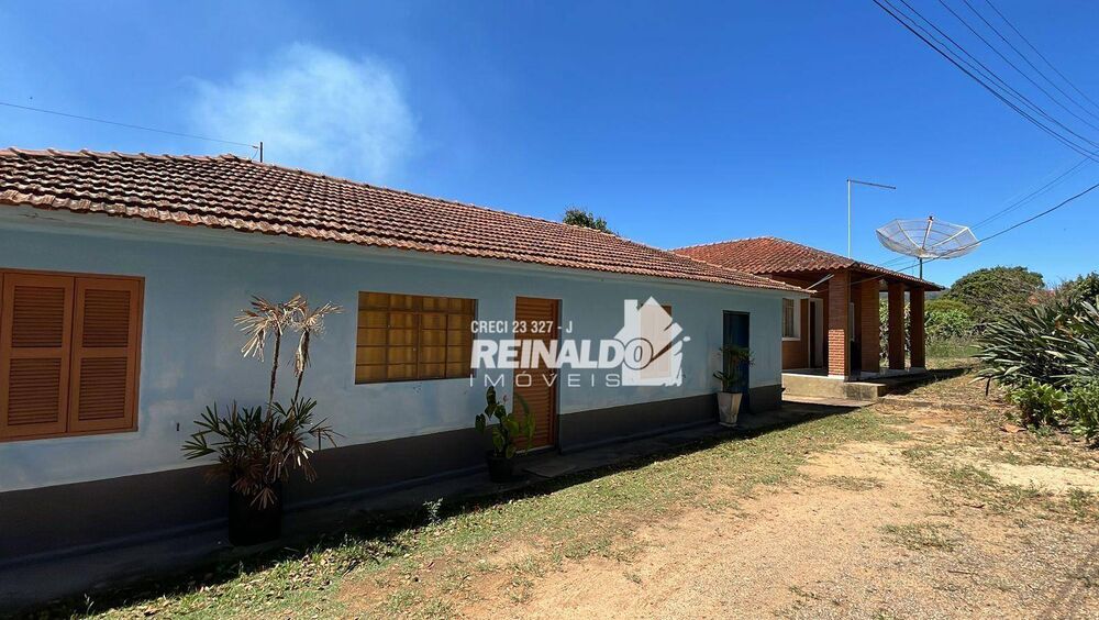 Sítio à venda com 2 quartos, 200m² - Foto 17