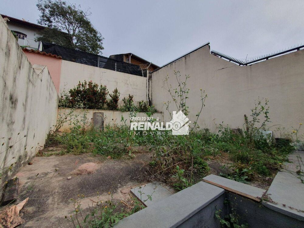 Casa à venda com 3 quartos, 136m² - Foto 18