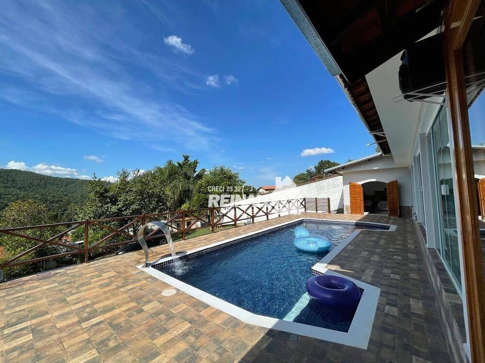 Chácara à venda com 4 quartos, 159m² - Foto 2