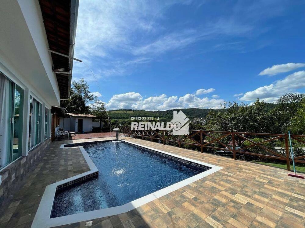 Chácara à venda com 4 quartos, 159m² - Foto 3