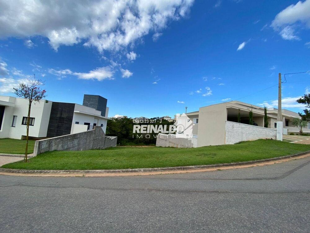 Loteamento e Condomínio, 389 m² - Foto 1