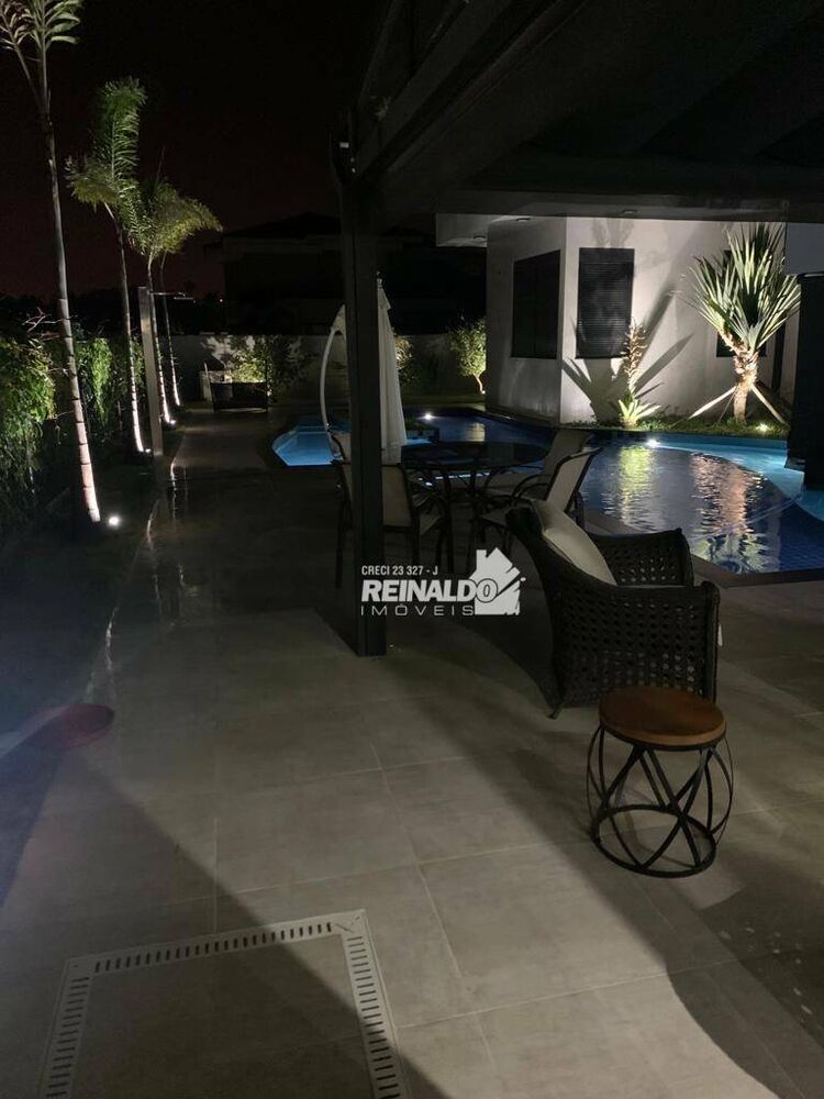 Casa de Condomínio à venda com 4 quartos, 600m² - Foto 10