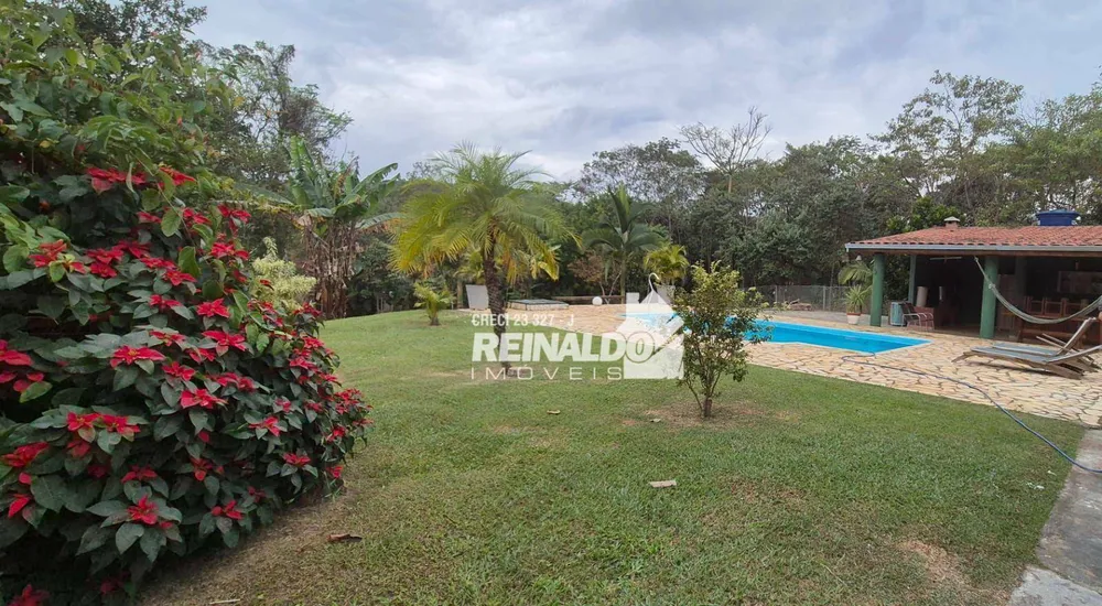 Chácara, 3 quartos, 2610 m² - Foto 4