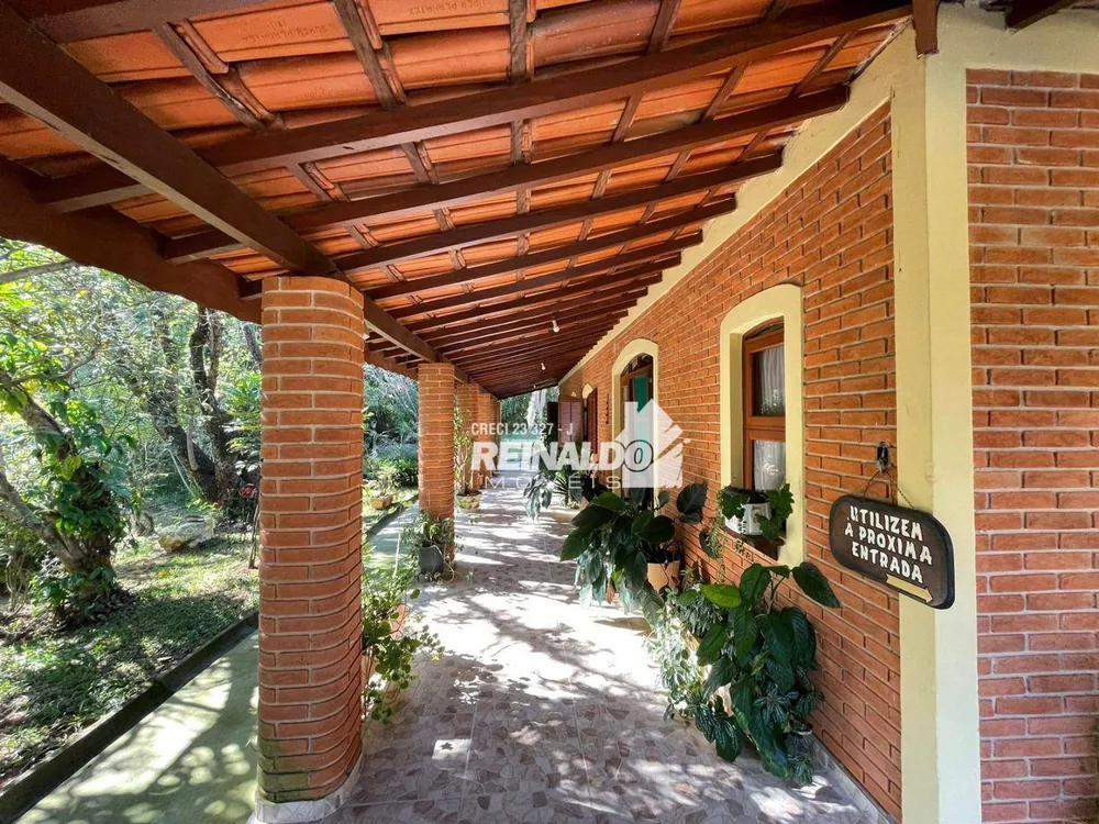 Chácara, 4 quartos, 4679 m² - Foto 2