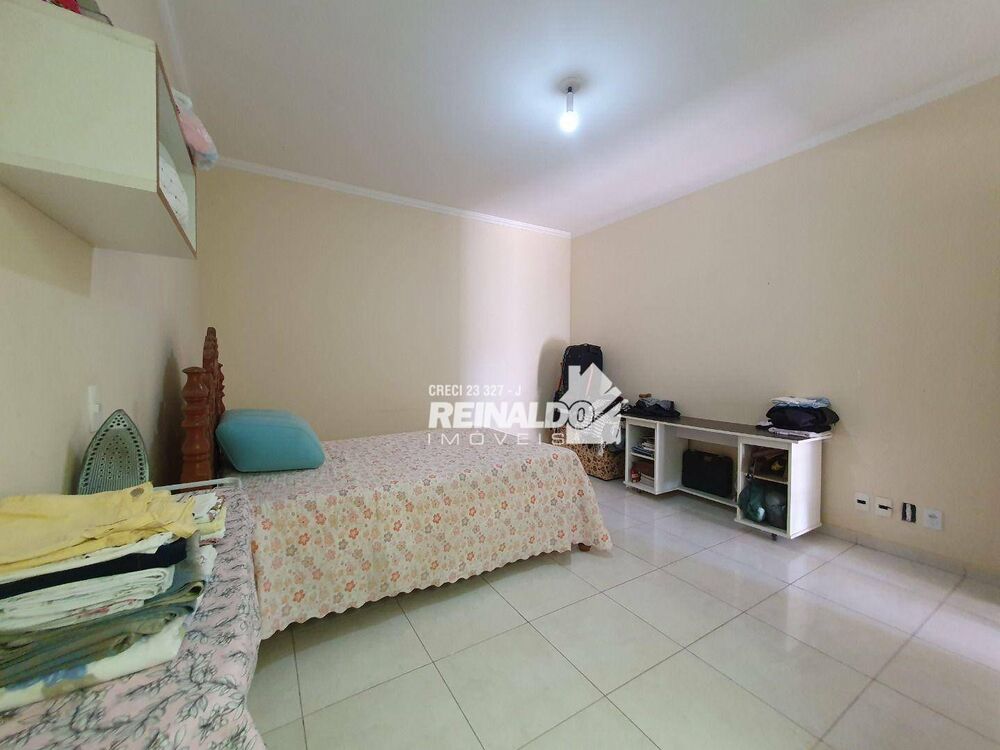 Casa, 5 quartos, 249 m² - Foto 12